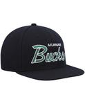 Мужская черная кепка Milwaukee Bucks Classics Script 2.0 Snapback Mitchell & Ness - фото 4