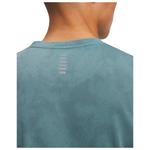 Футболка для бега Launch camo s/s Under Armour, Serpentine - фото 3