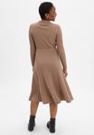 Платье AMBIANCE Jumper dress, Camel - фото 2