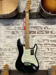 Fender Vintera II Road Worn '60s Stratocaster, гриф из клена, черный - фото