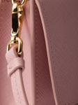 Мини-сумка с треугольным эмалевым логотипом Prada, розовый - фото 4