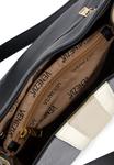 Сумка VENEZIA Handbag, Black - фото 3