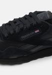 Кроссовки Reebok CL, цвет core black/pure grey - фото 6