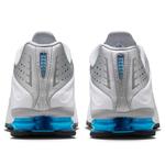Кроссовки Nike Shox R4 'Metallic Silver White Blue Lagoon', серебряный - фото 5