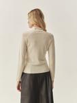 TATUUM Свитер в бежевом цвете - фото 3