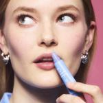 Бальзам для губ Squeeze Me e.l.f. Cosmetics, Blueberry - фото 4