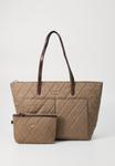 Сумка-шоппер Barbour QUILTED TOTE BAG, Sand - фото