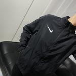 Женская куртка Nike, цвет Black - фото 2