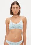 Бюстье ONLY ONLHOLLY PATTERN SCOOP BRALETTE, Ballad Blue/Blue/Light Blue - фото