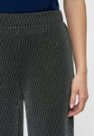 Брюки ONLY ONLCAROL WIDE GLITTER PANT, Black/Silver-Coloured/Black - фото 6