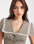 Мини-платье Miss Selfridge с воротником-стойкой в ​​смешанную клетку - фото 2