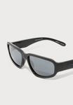 Солнцезащитные очки Arnette GOODLE, Black/Light Grey/Black - фото 4
