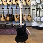 Бас-гитара Squier Paranormal Rascal HH Metallic Black с металлической окраской грифа в тон корпуса - фото 6