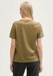 Футболка TOM TAILOR CREW NECK, Nutria Olive/Brown - фото 3