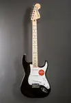 Squier Affinity Series Stratocaster - черная с грифом из клена - фото 3