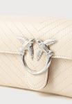 Сумка кросс-боди Pinko LOVE ONE WALLET, Bianco/Silver-Coloured/Off-White - фото 4