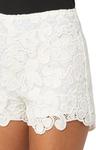 GUESS Женские шорты Delilah Crochet, Pure White - фото 3