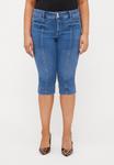 Джинсовые шорты VMCELIZA KNICKERS Vero Moda Curve, цвет Medium Blue Denim - фото