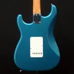 Fender Vintera II Stratocaster 60-х, гриф из палисандра, цвет Lake Placid Blue - фото 2