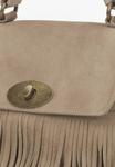 Сумка ESTRO WŁOSKIEGO Z FRĘDZLAMI, Beige - фото 4