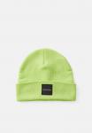 Шапка Peak Performance SWITCH HAT UNISEX, Crystal Green/Green - фото