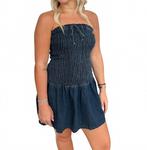 Платье-труба из денима с присборенным лифом цвета индиго Le Lis, индиго - фото