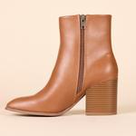 Женские ботильоны Amazon Essentials с аккуратным каблуком, Bronze - фото 3