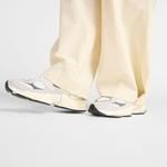 Свободные брюки-карго new balance, кремовый - фото 6