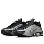 Кроссовки Nike Shox R4 'Metallic Silver Black' - фото 3
