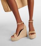 Кожаные сандалии на платформе Medusa '95 Versace, Mastic-Versace Gold - фото 7