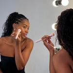 Набор Kylie Cosmetics Power Plush Foundation & Brush Duo, fair with neutral, subtle peachy undertones/1N - фото 8