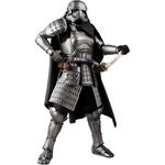 Фигурки в масштабе BANDAI - фото