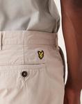 Шорты Lyle & Scott Chino бежевого цвета - фото 5