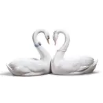 Фигурка лебедя Lladró в форме белого сердца, белый - фото