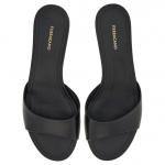 Ferragamo Женские шлепанцы, черный - фото 5