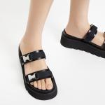 Шлепанцы женские Charles&Keith - фото 9