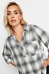 Рубашка в клетку сверху Yours Curve, черный - фото