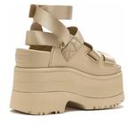 Сандалии (WMNS) UGG GoldenRise Platform Sandals 'Mustard Seed' - фото 3