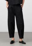 Брюки ADOLFO DOMINGUEZ BARREL FIT CHECKERED, White And Black/Black - фото