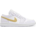 Кроссовки Wmns Air Jordan 1 Low 'Barely Grape', фиолетовый - фото