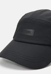 Бейсболка 5 PANEL UNISEX Rains, черный - фото 4