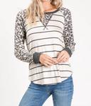 Топ Carol Leopard & Striped Reglan в цвете Oatmel Shirley Stone - фото