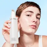 Hyper Real Fresh Canvas Очищающее масло 200 мл Mac - фото 6