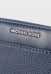Сумка MICHAEL Michael Kors JET SET WRISTLET, Dress Blues/Blue - фото 4
