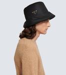 Утепленная Re-Nylon шляпа-ведро Prada - фото 3