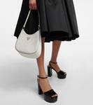 Лакированные сандалии на платформе Prada, черный - фото 4