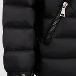 Детская куртка Moncler с капюшоном и утеплителем пух черный - фото 6