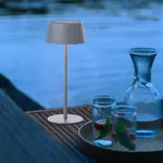 Блестящая уличная настольная лампа с LED Picco, 1 шт. Теплый белый светодиод, уличная настольная лампа с солнечной батареей, серого матового цвета, с возможностью зарядки через USB Brilliant, матово-серый - фото 2