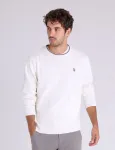 Свитер U.S. Polo Assn Solid Crew Neck, ванильный - фото