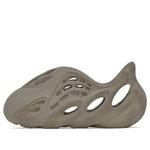 Сандалии из пеноматериала Adidas Yeezy, коричневый - фото